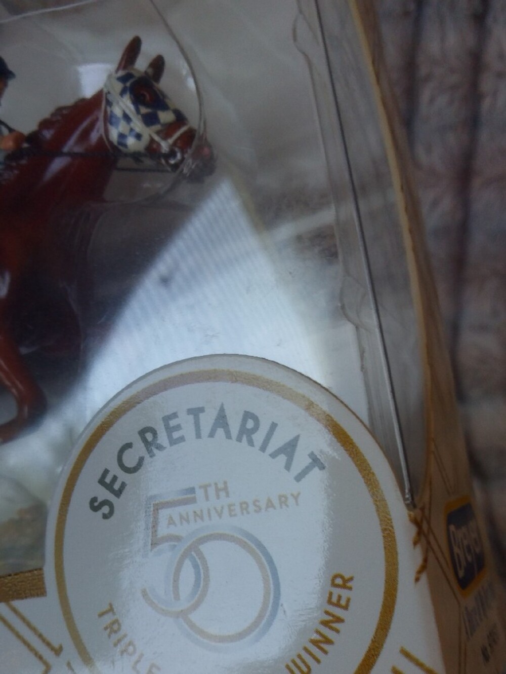 Breyer Chestnut Racing Secretariat Model with Red Tail - Picture 3 of 9